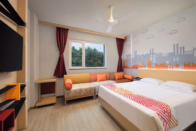 Luxe Queen Room