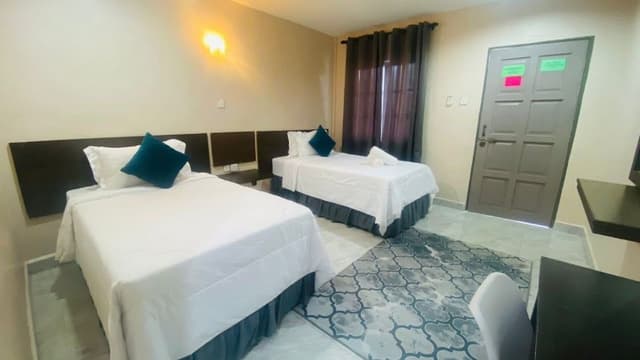 Standard Twin Room