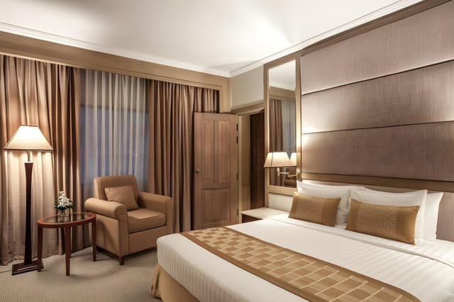 Suite, 1 Bedroom, City View