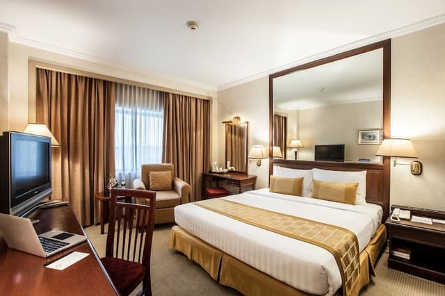 Suite, 1 Bedroom, City View