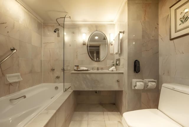 Suite, 2 Bedrooms, City View