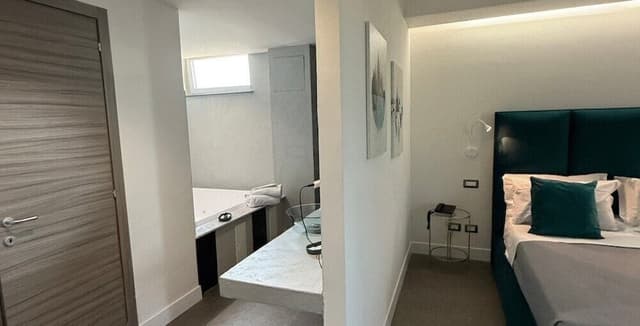 Junior Suite, 1 King Bed