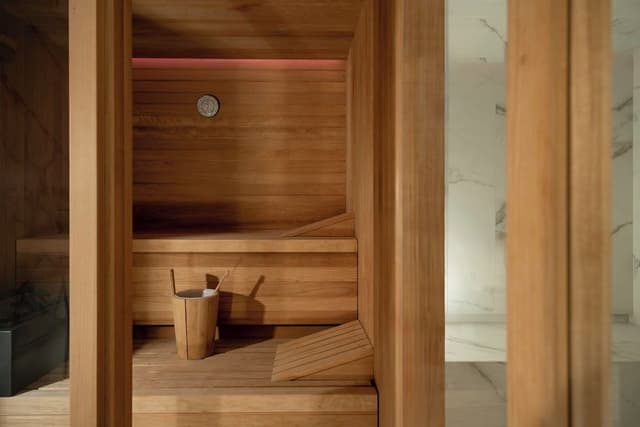 Honeymoon Double Room, Hot Tub