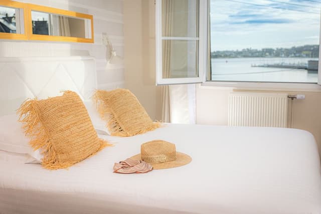 Deluxe Double Room, 1 King Bed, Sea View
