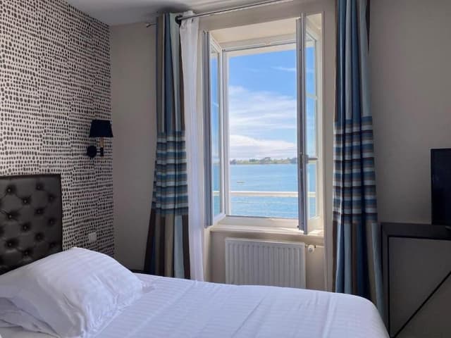 Deluxe Double Room, 1 King Bed, Sea View