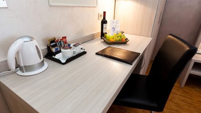 Room, 2 Bedrooms, Connecting Rooms