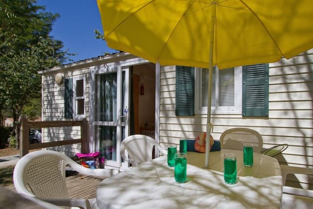 Mobile Home, 2 Bedrooms