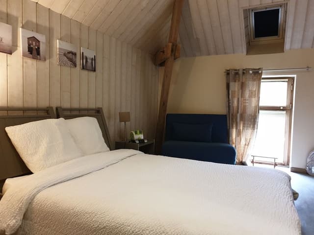 Double Room (1)