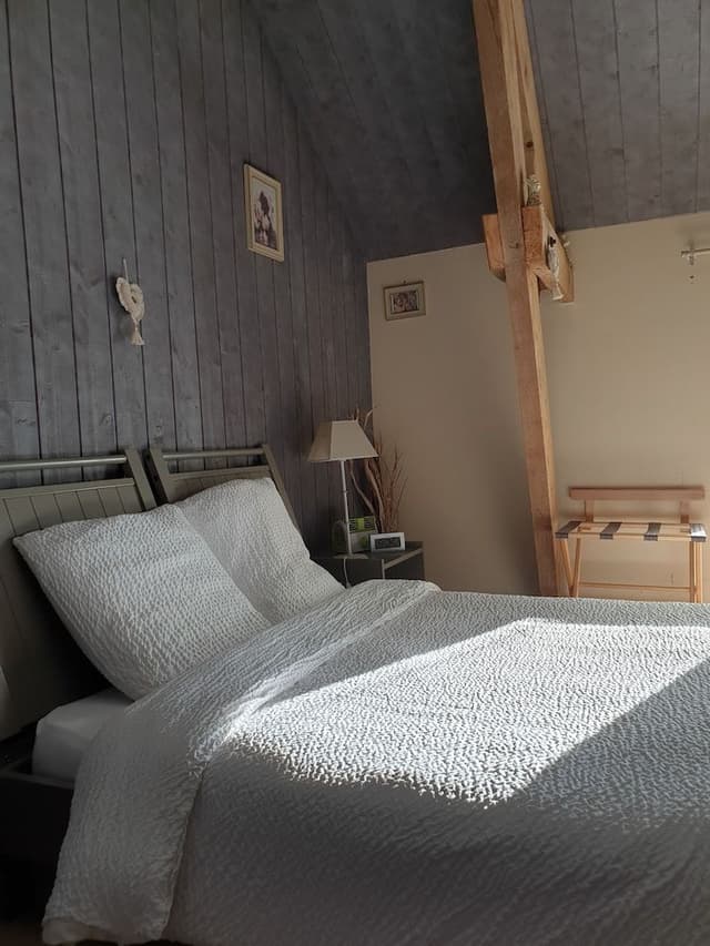 Double Room (3)