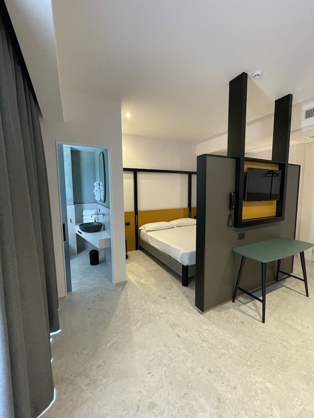 Quadruple Room, Sea View