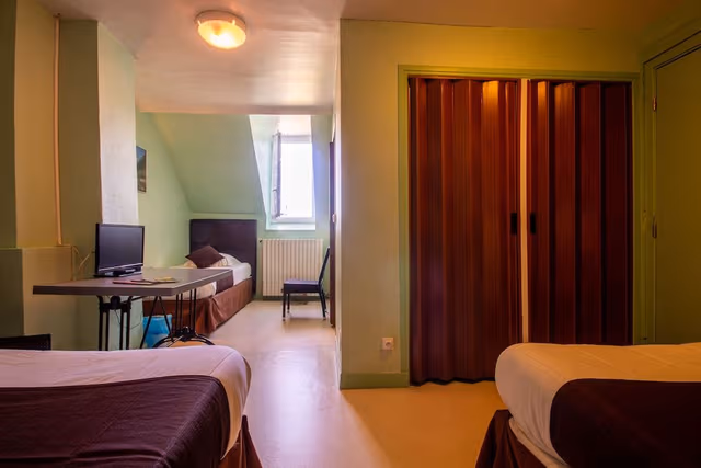 Comfort Room (Family)