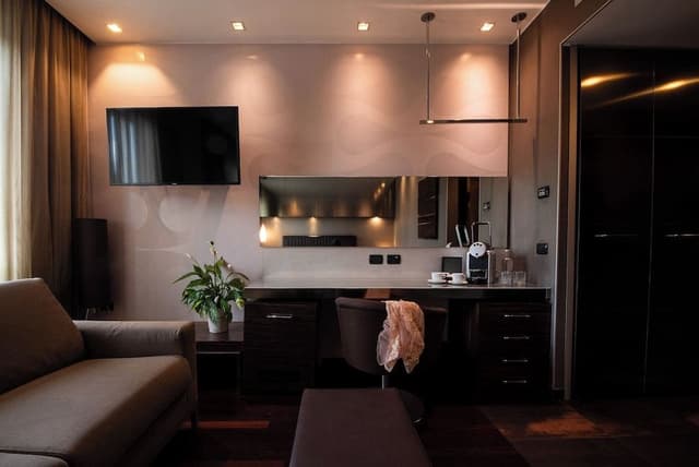 Executive Room