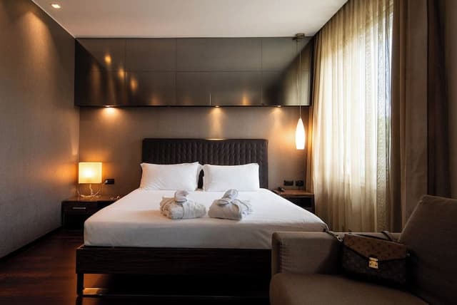 Executive Room