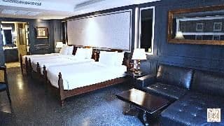 TRIPLE DELUXE KING BED