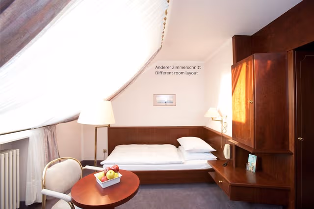 Classic Single Room
