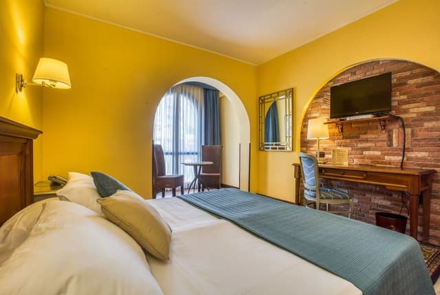 Single Room