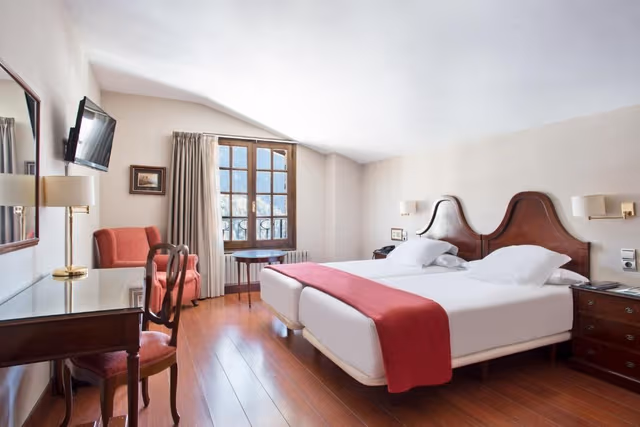 Family Room (2 Adults + 2 Children) - Disabled