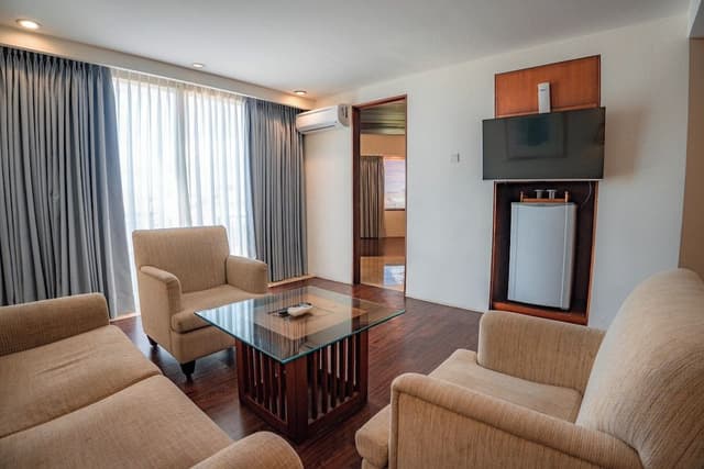 Suite Room