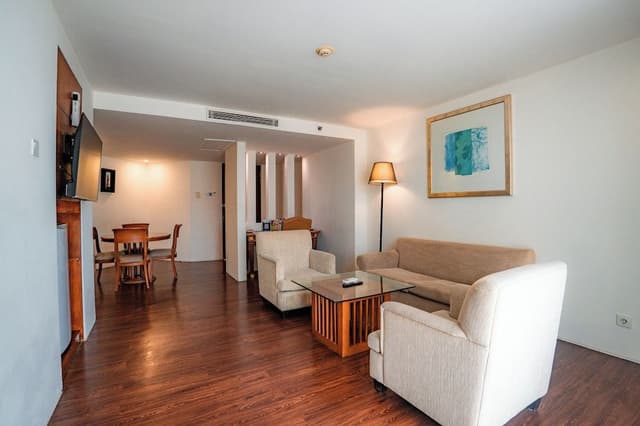 Suite Room