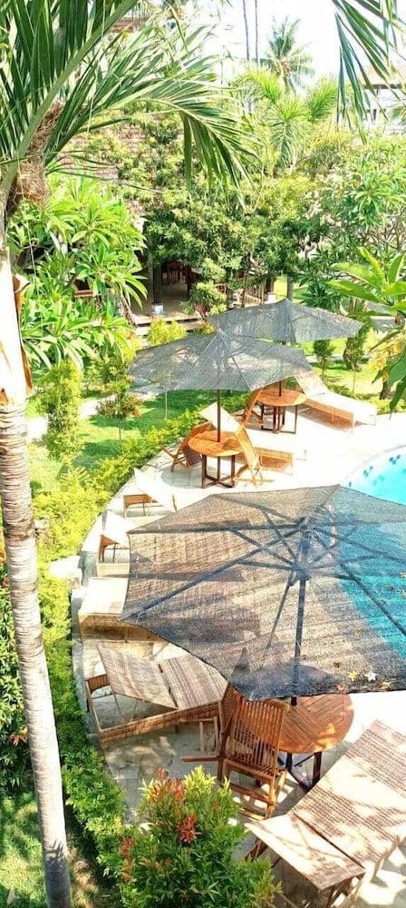 Deluxe Twin Room, 2 Twin Beds, Pool View