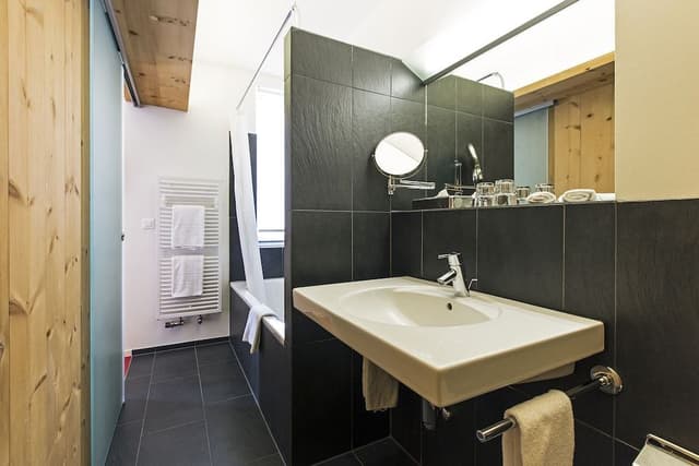 Double Room (Medium Pizzet (North))
