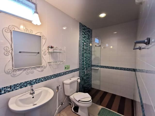 Deluxe Room, Balcony