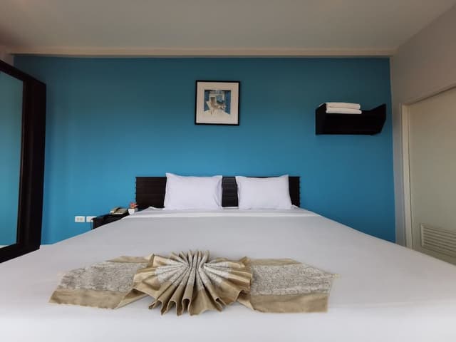 Deluxe Room, Balcony