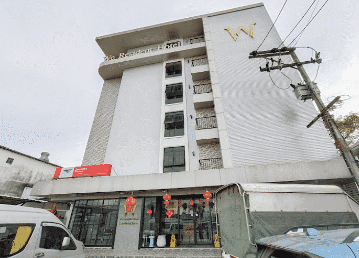We Resident Hotel
