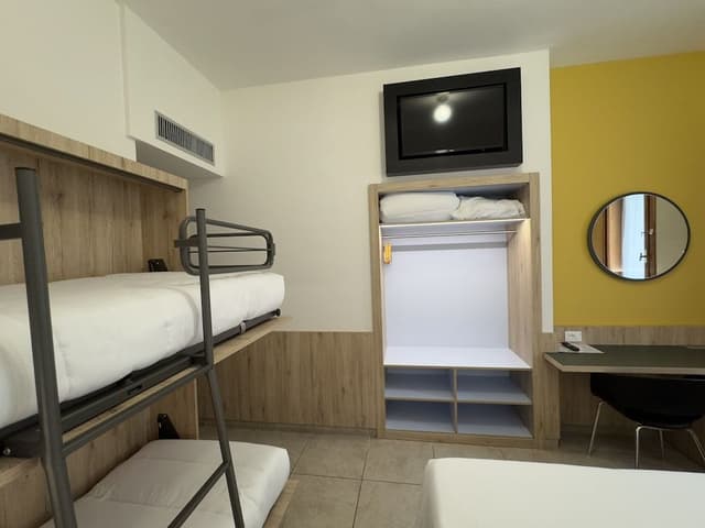 Comfort Quadruple Room