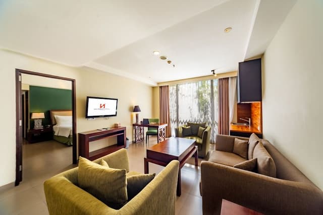 Executive Suite