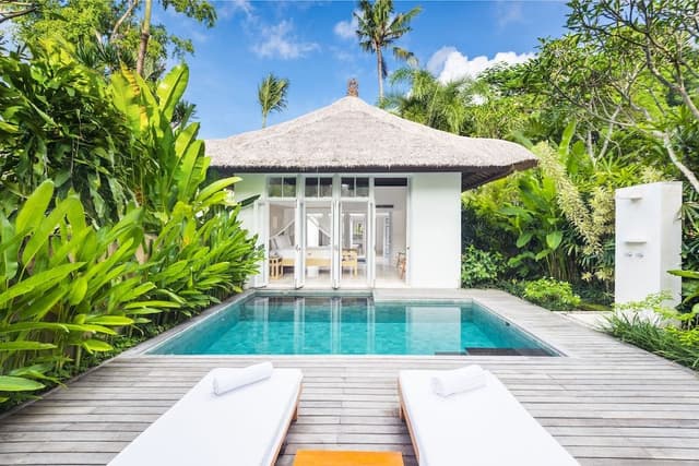 Villa, 1 King Bed (Garden Pool)