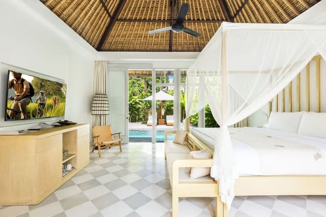 Villa, 1 King Bed (Garden Pool)
