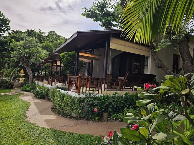 Deluxe Sea View Double or Twin Room