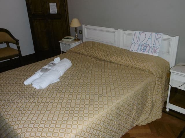 Economy Double Room NO A/C