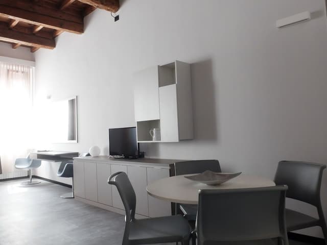Comfort Studio Suite (no elevator)