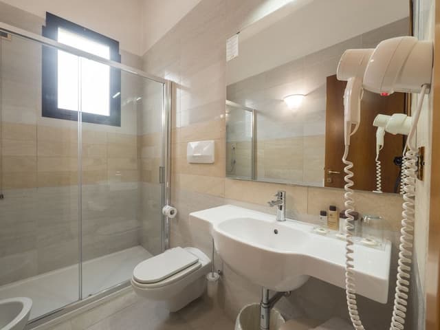 Standard Single Room