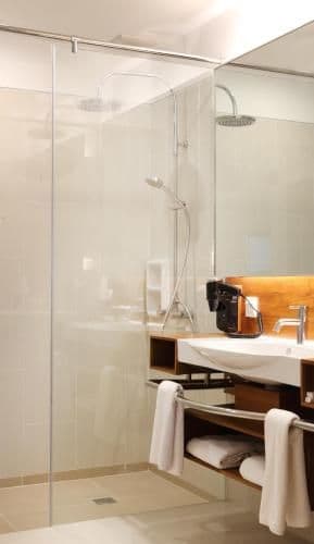 Riani Deluxe Beachfront