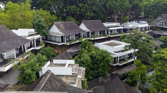 Tirta Premier