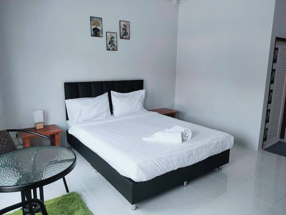Lamai Inn