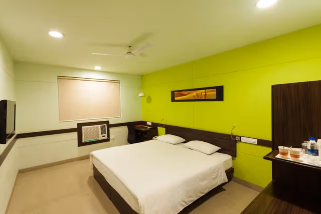 Queen Room