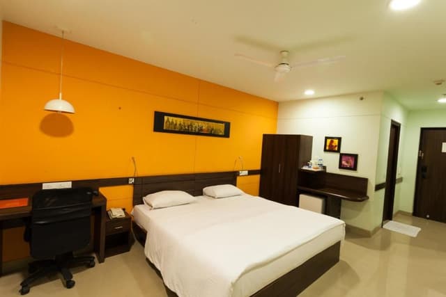 Queen Room