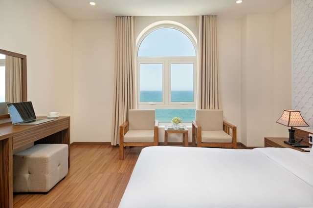Suite Family Room With Sea View
