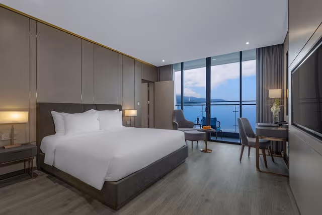 3 Bedroom Residence Oceanfront
