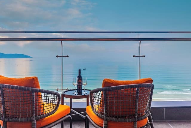 3 Bedroom Residence Oceanfront
