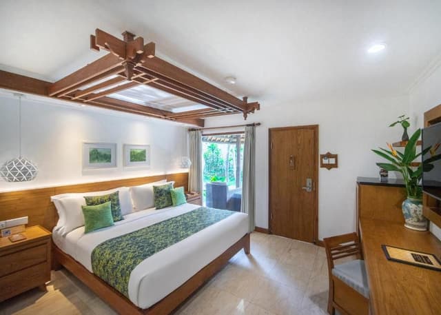 Deluxe Garden Bungalow