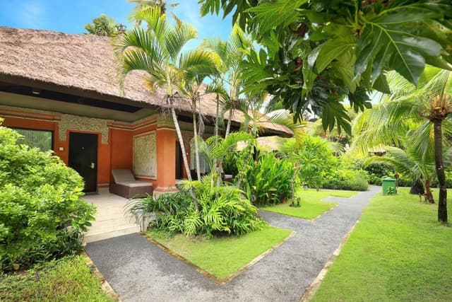 Deluxe Garden Bungalow
