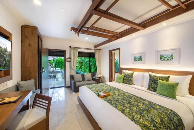 Deluxe Pool Villa