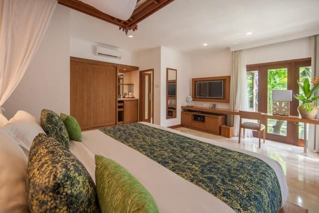 Premier Pool Villa