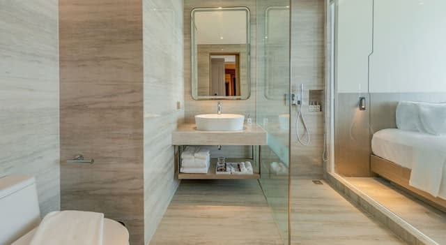 Deluxe Double Room, Partial Ocean View and City View