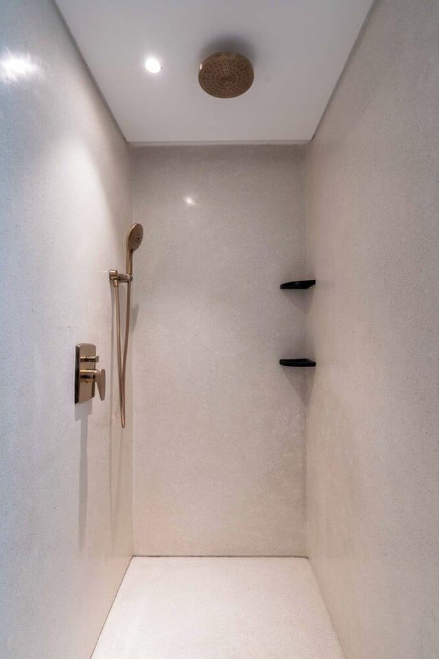 Suite de Soie